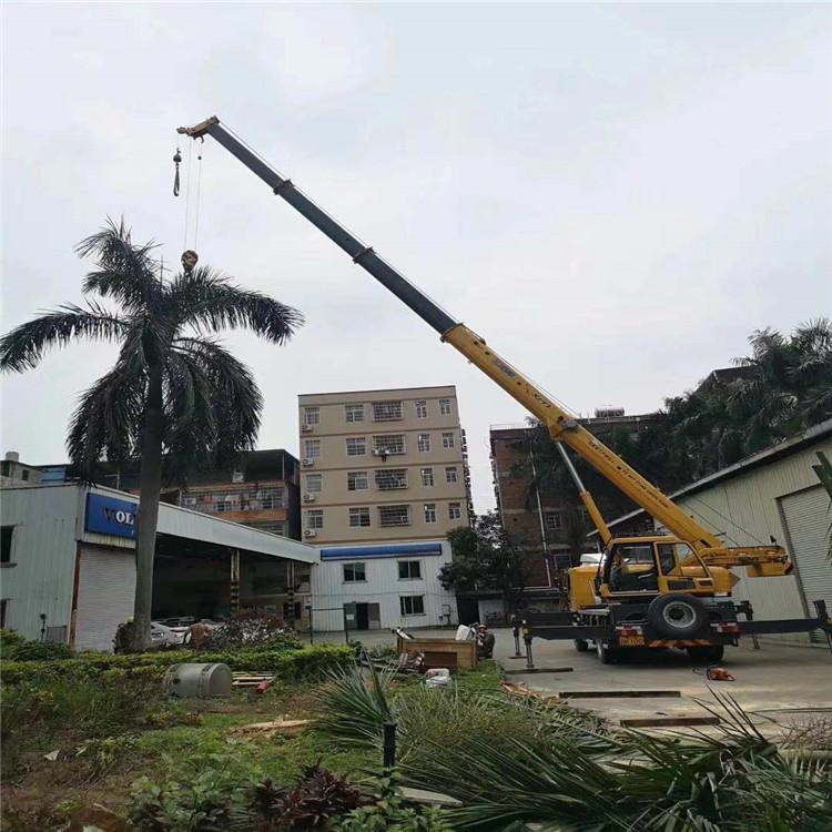 石城县12吨吊车出租一天的收费标准是什么